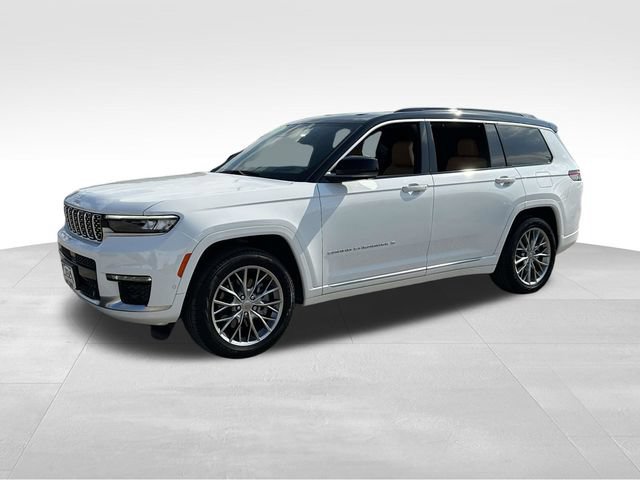 Used 2025 Jeep Grand Cherokee L Summit w/ Advanced Protech Group IV AWD/4WD image 24