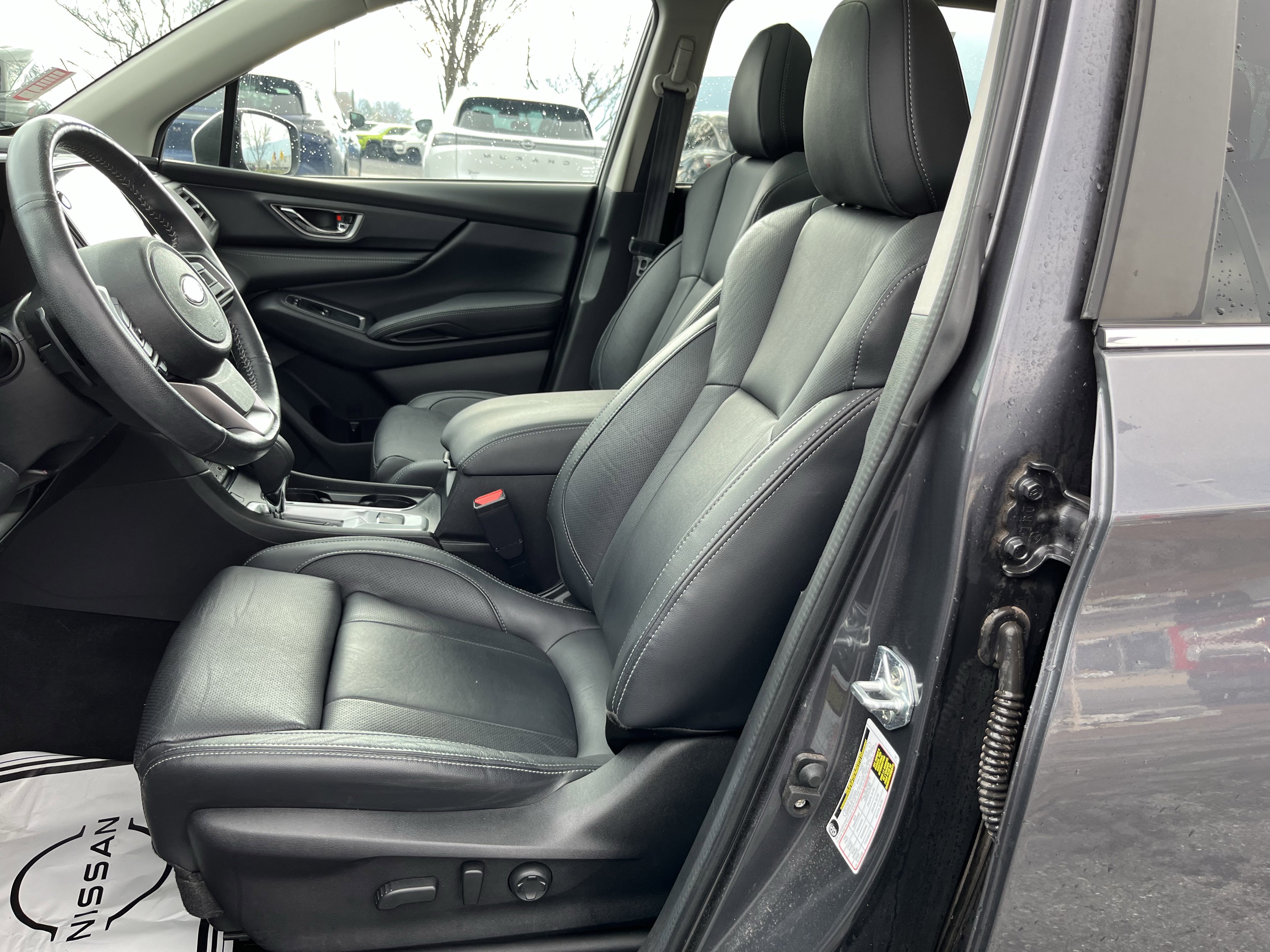 Used 2023 Subaru Ascent Limited w/ Technology Package image 14