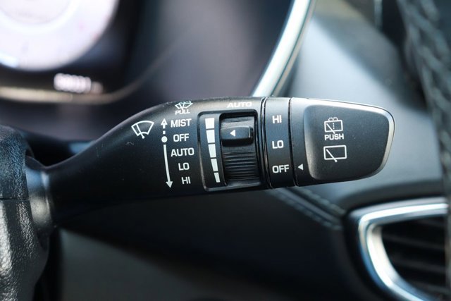 Used 2023 Hyundai Santa Fe Limited image 28