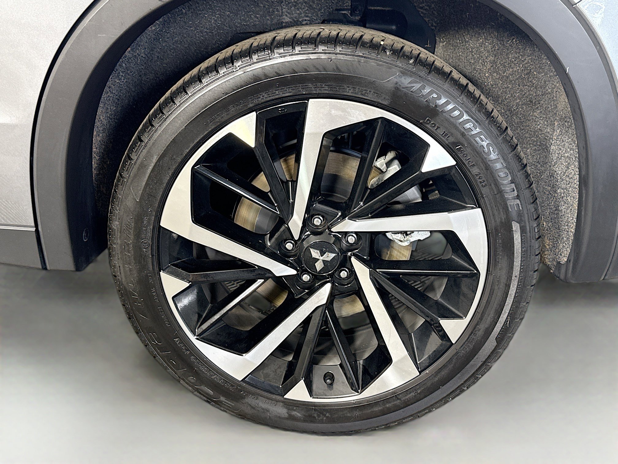 Used 2024 Mitsubishi Outlander Ralliart image 37