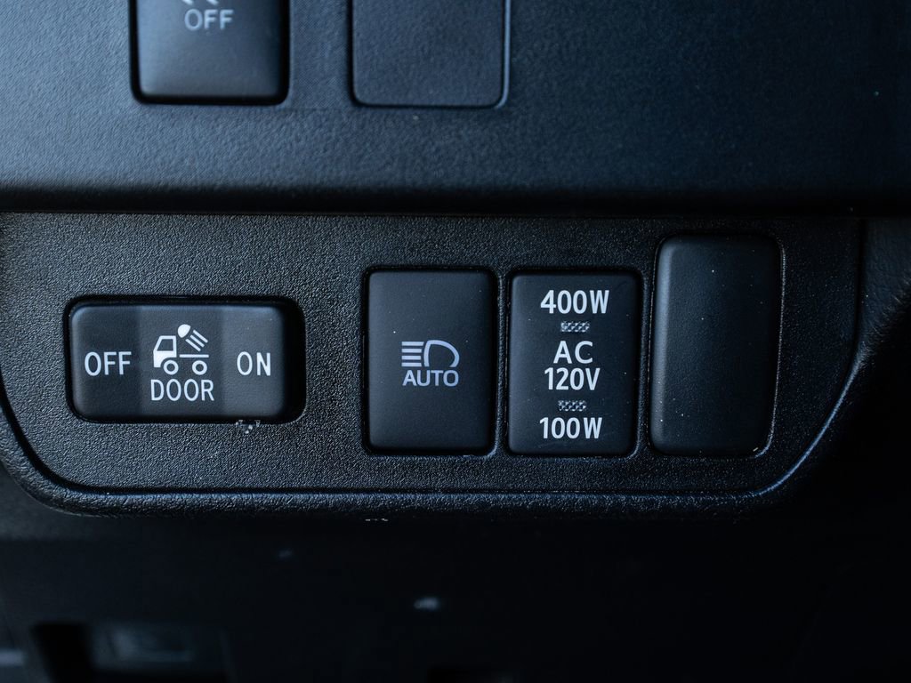 Used 2023 Toyota Tacoma TRD Sport image 25