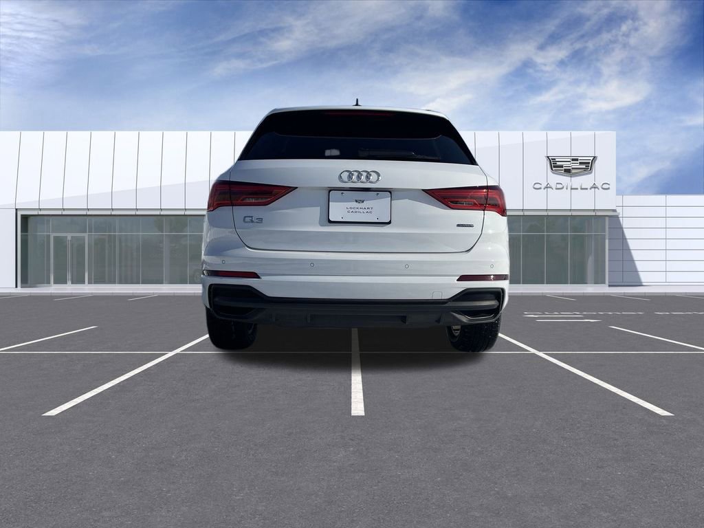 Used 2025 Audi Q3 2.0T Premium image 7