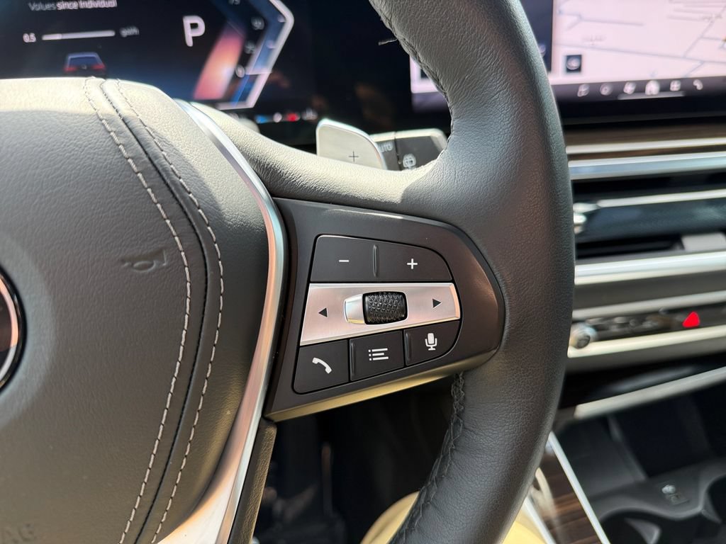 Used 2026 BMW X5 xDrive40i AWD/4WD image 33