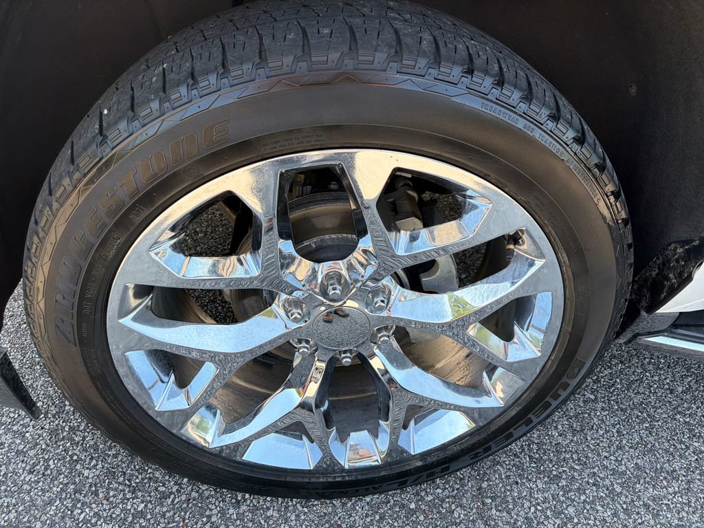 Used 2019 GMC Yukon SLT w/ Open Road Package RWD image 29