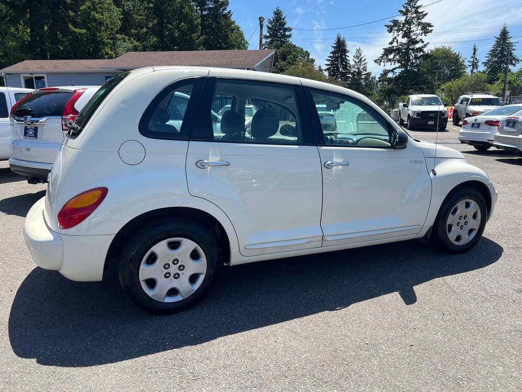 Used 2004 Chrysler PT Cruiser w/ PWR Convenience Group FWD image 9