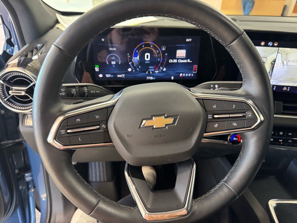 Used 2025 Chevrolet Equinox LT w/ Convenience Package II image 27