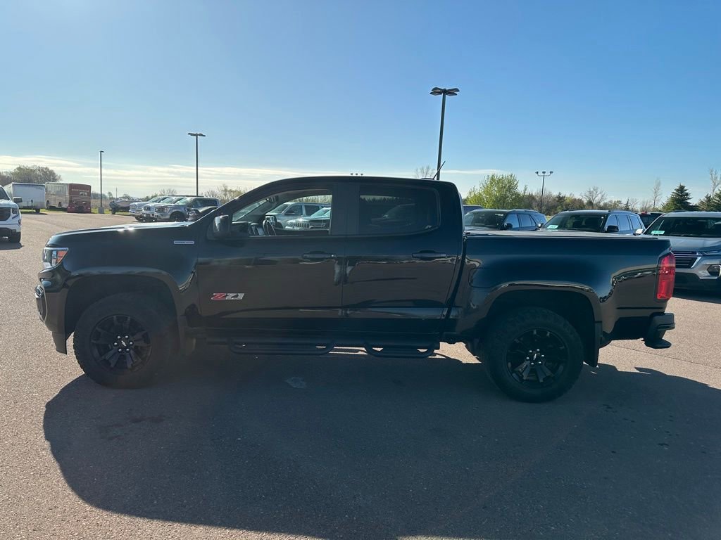 Used 2022 Chevrolet Colorado Z71 w/ Z71 Midnight Edition AWD/4WD image 35