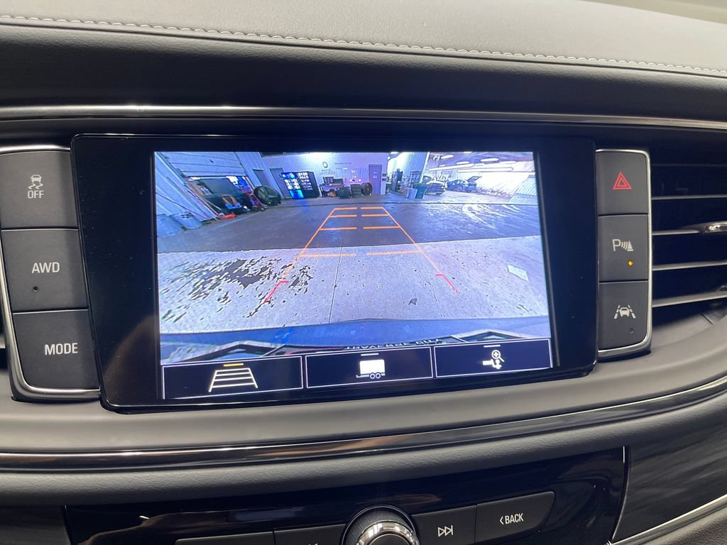 Used 2021 Buick Enclave Premium w/ Sun and Sites Package AWD/4WD image 24
