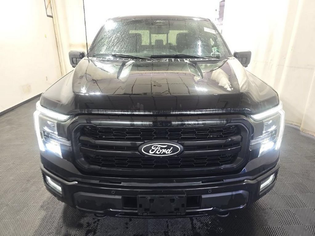 Used 2024 Ford F150 Lariat AWD/4WD image 3