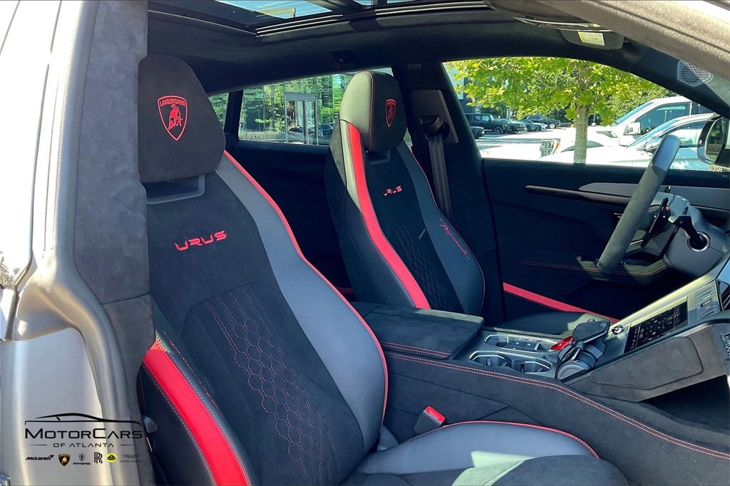 Used 2024 Lamborghini Urus Performante image 9
