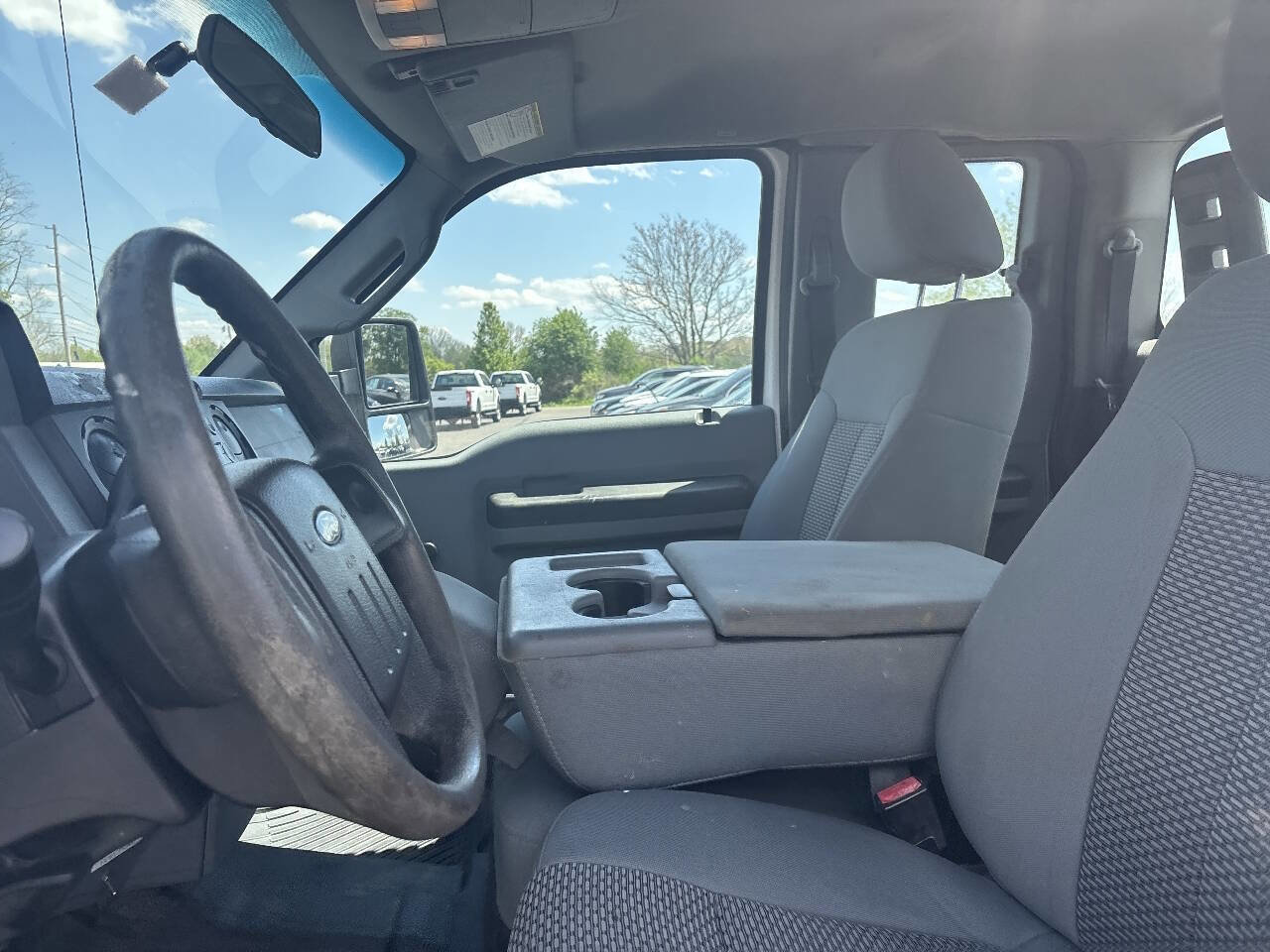 Used 2016 Ford F250 XL w/ XL Appearance Package AWD/4WD image 14