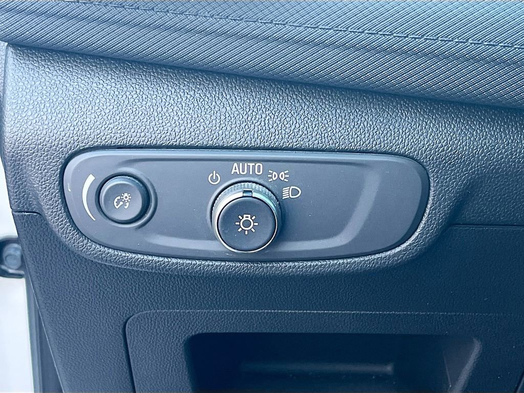 Used 2024 Chevrolet TrailBlazer LT w/ Convenience Package image 10