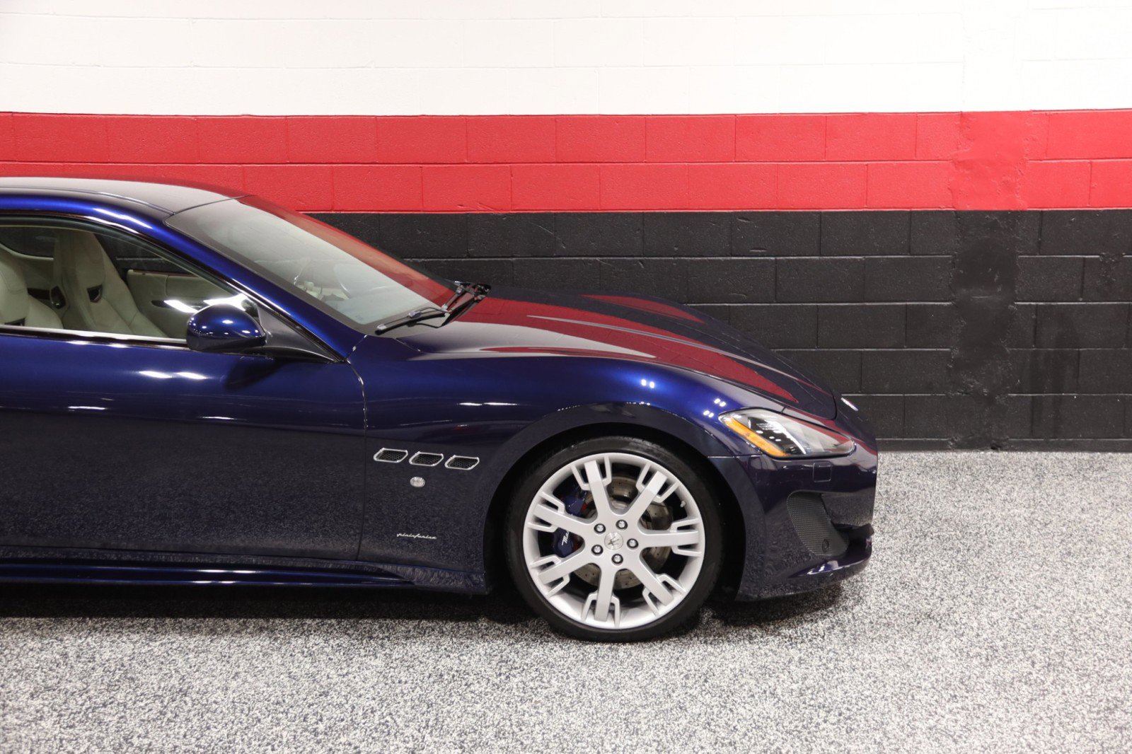 Used 2014 Maserati GranTurismo Sport RWD image 6