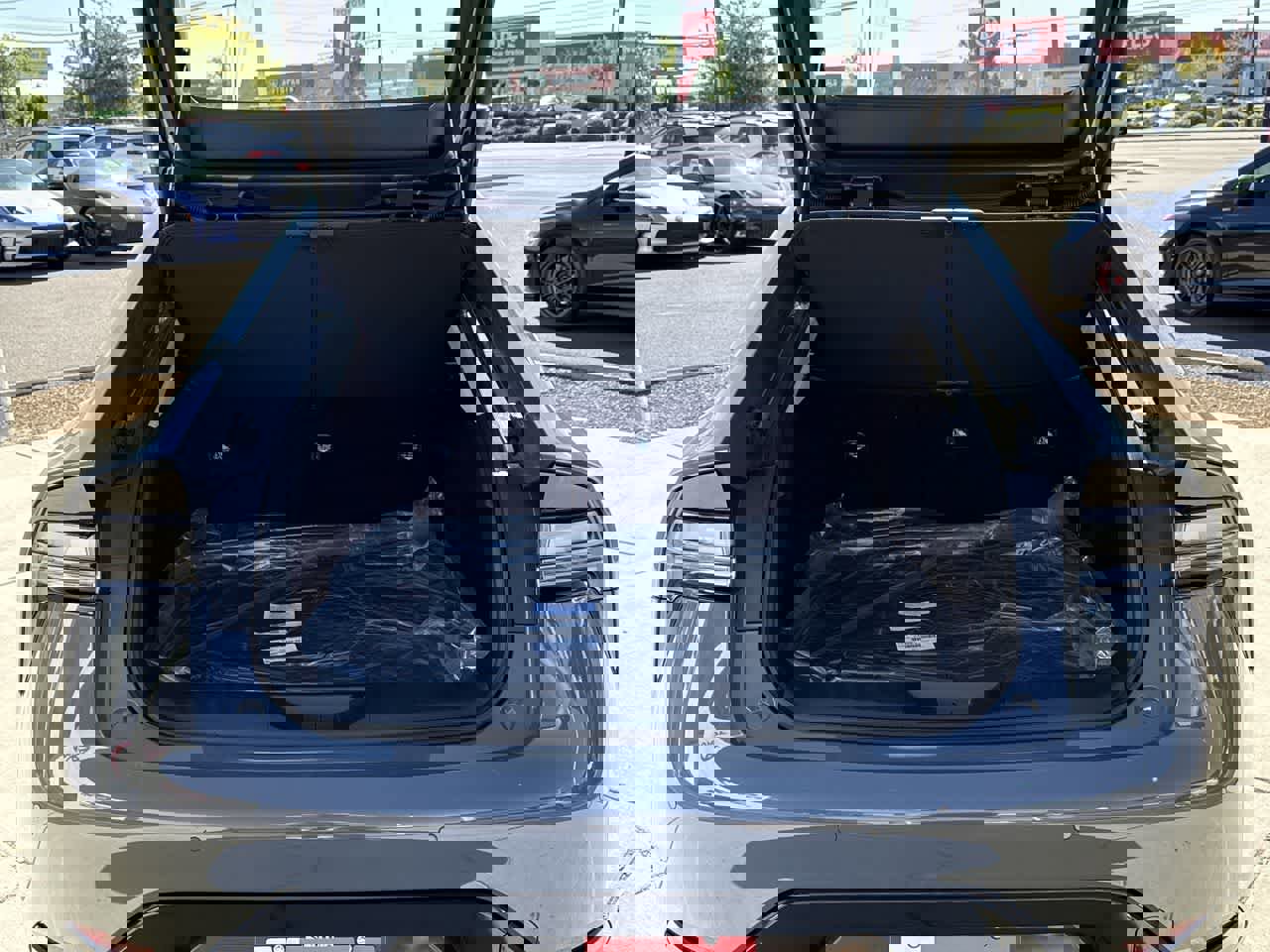 New 2026 Toyota Prius Plug-In Hybrid image 6