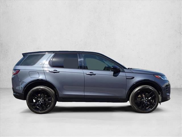 Used 2025 Land Rover Discovery Sport Dynamic SE AWD/4WD image 4