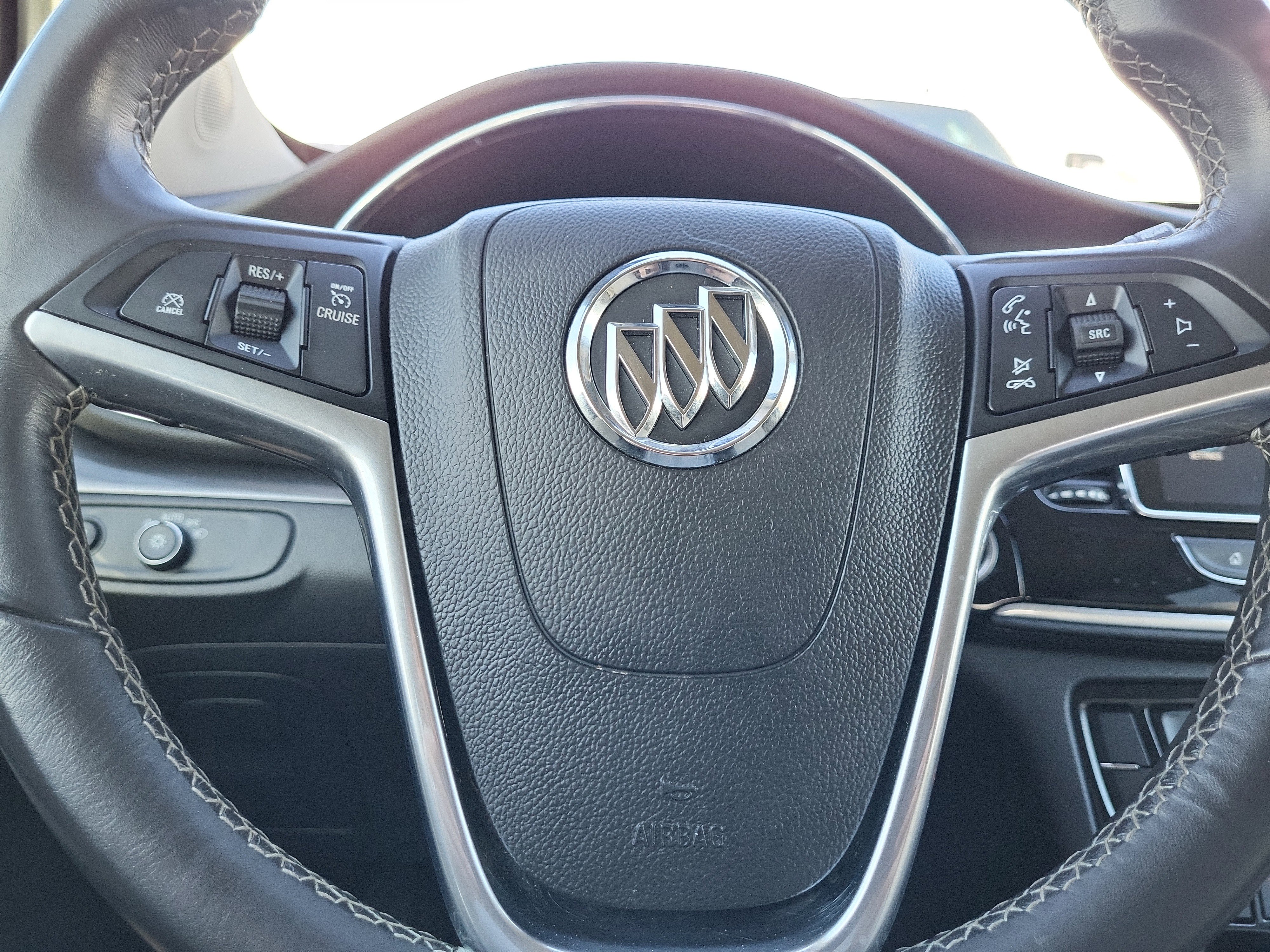 Used 2019 Buick Encore Preferred image 8