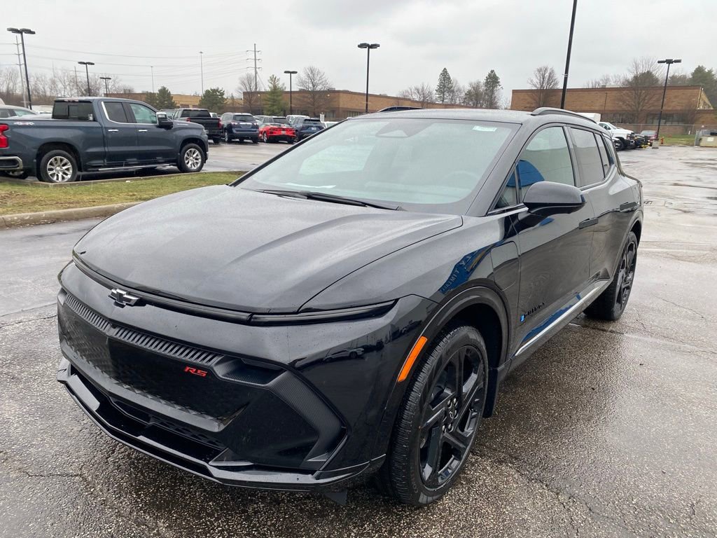 New 2025 Chevrolet Equinox EV RS image 3