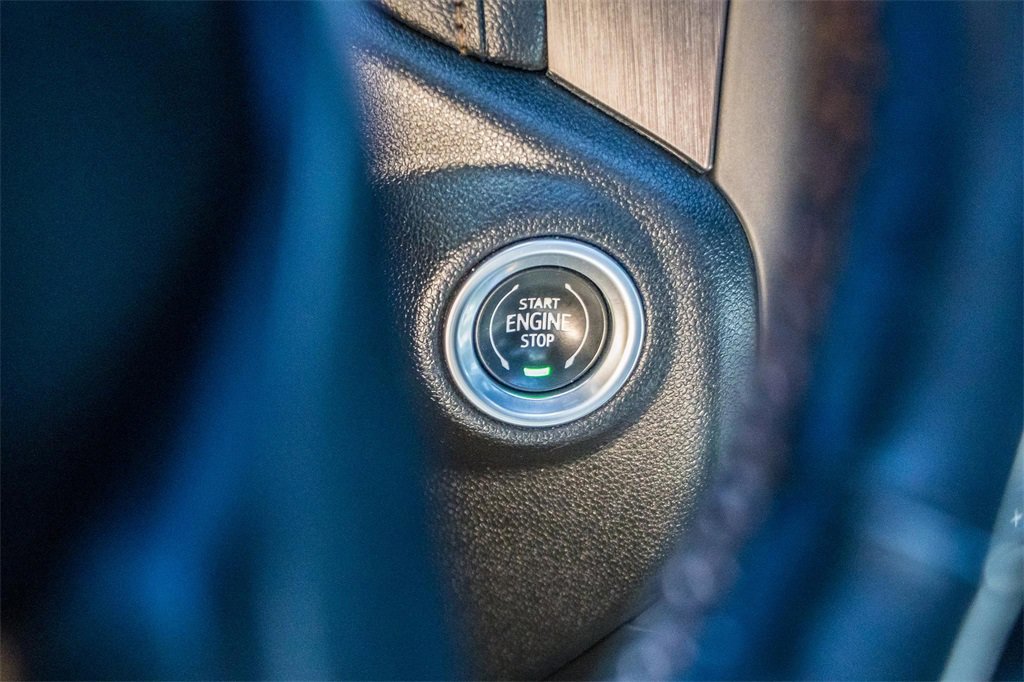 Used 2021 GMC Sierra 1500 AT4 w/ AT4 Value Package image 29