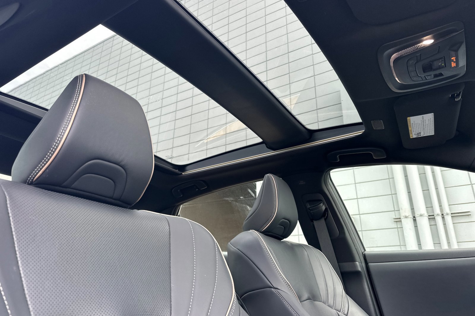 Certified 2024 Toyota Crown XLE image 16