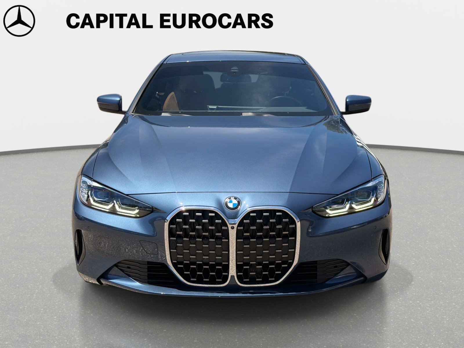 Used 2024 BMW 430i Coupe w/ Convenience Package RWD image 2