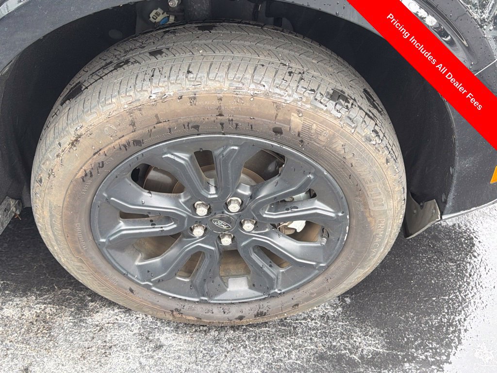 Used 2023 Ford Maverick Lariat w/ Lariat Luxury Package AWD/4WD image 2