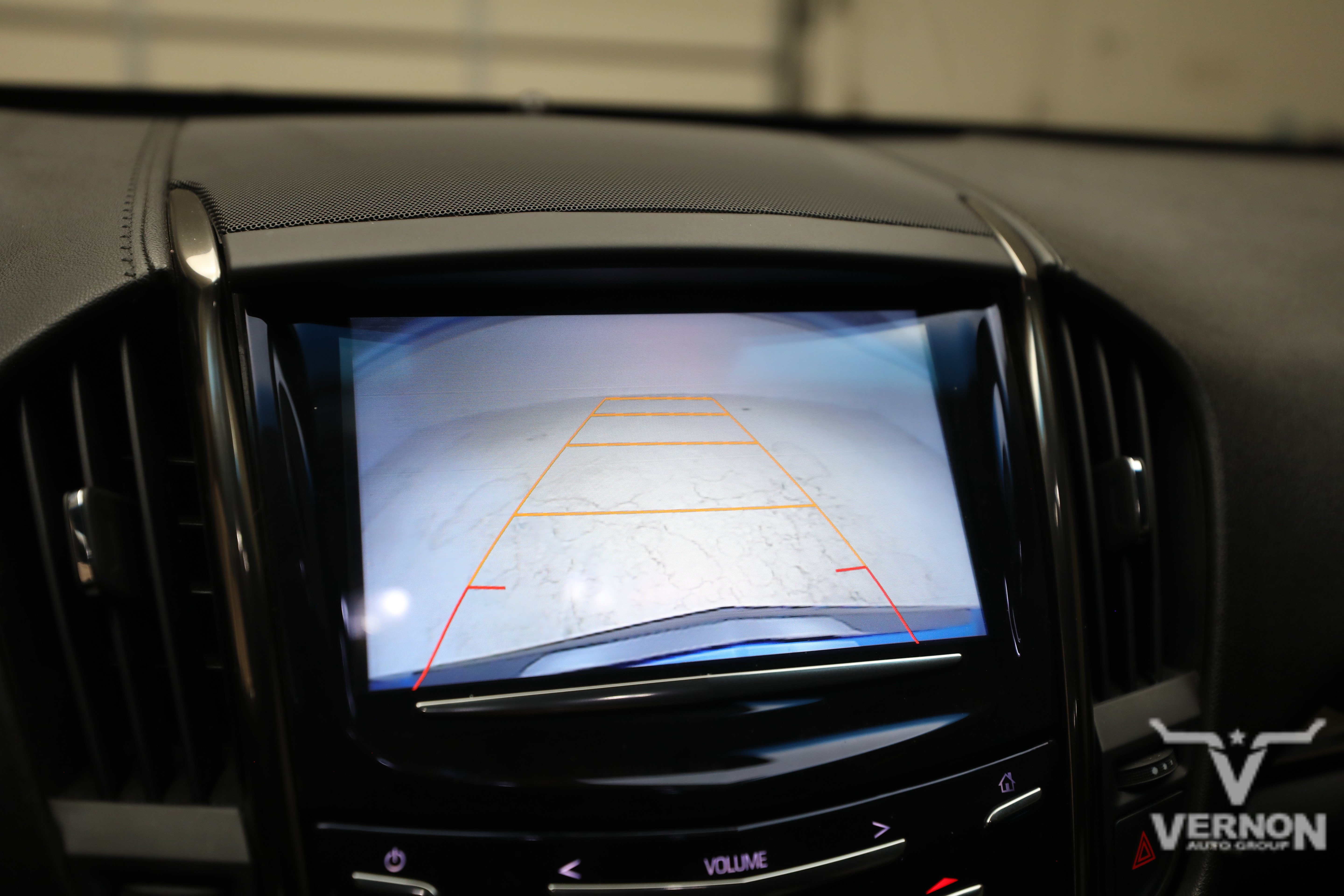 Used 2017 Cadillac ATS V w/ Luxury Package RWD image 26