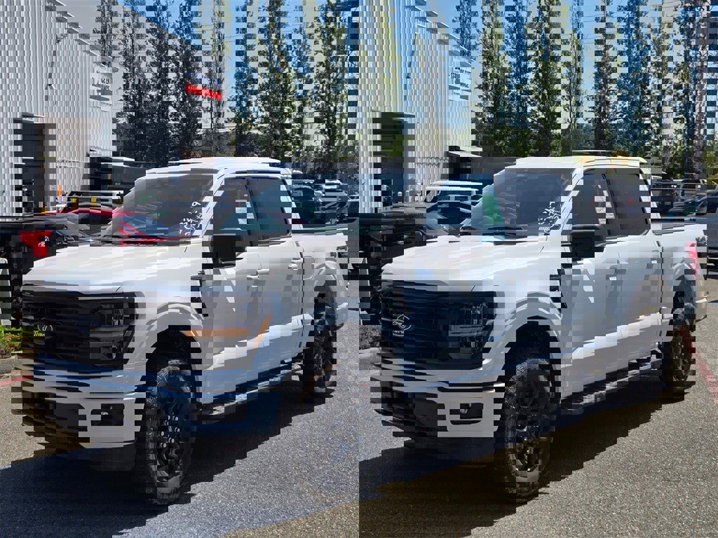 New 2025 Ford F150 XLT