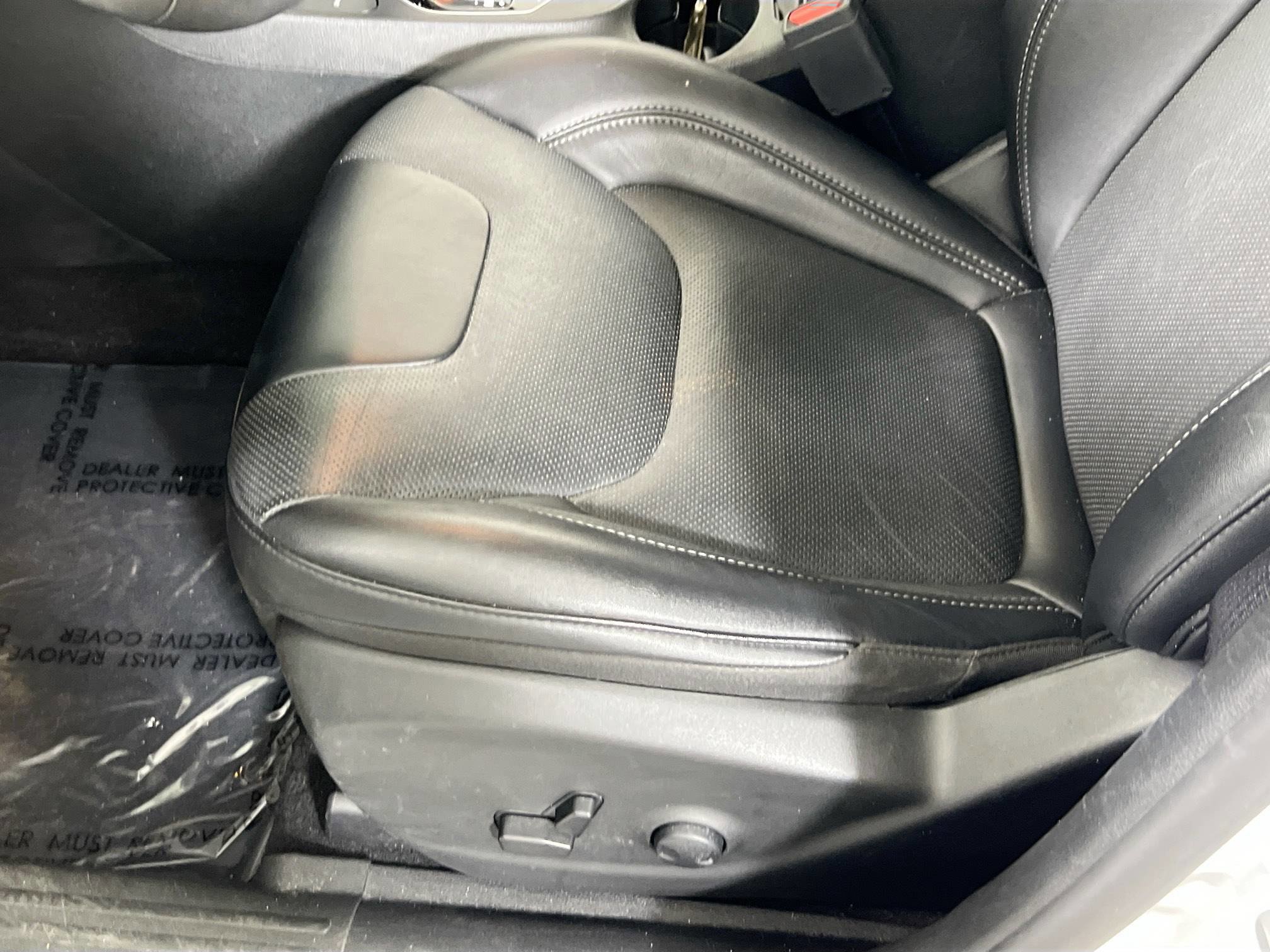 Used 2022 Jeep Cherokee Limited image 18