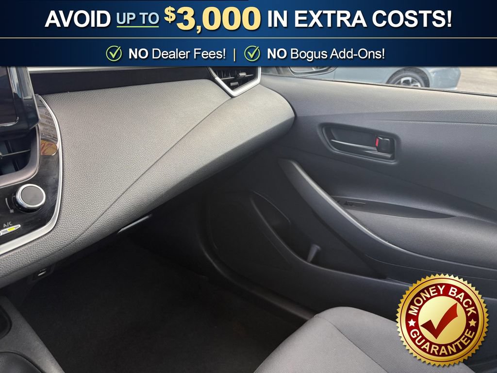 Used 2024 Toyota Corolla LE FWD image 30