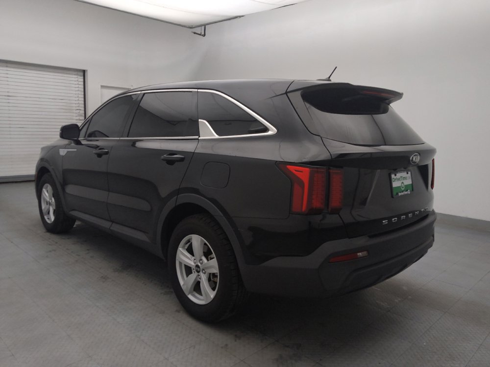 Used 2021 Kia Sorento LX FWD image 5