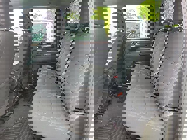 Used 2025 Chevrolet Silverado 2500 LT w/ Convenience Package AWD/4WD image 7