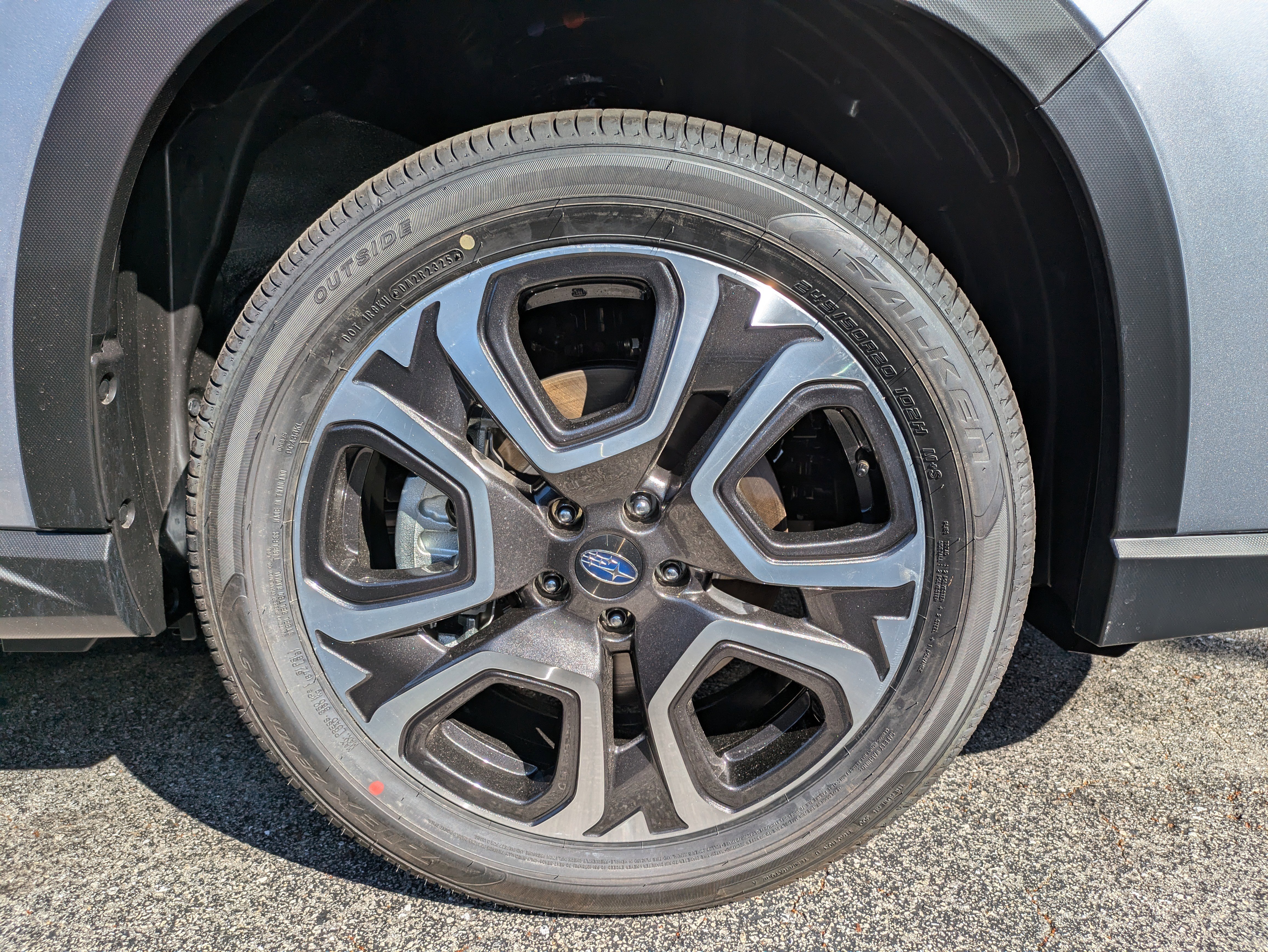 New 2025 Subaru Ascent Bronze Edition image 11