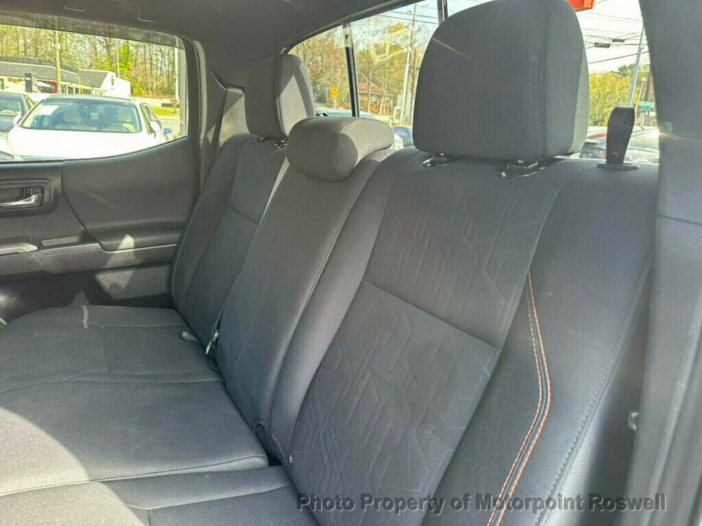 Used 2019 Toyota Tacoma TRD Off-Road image 21