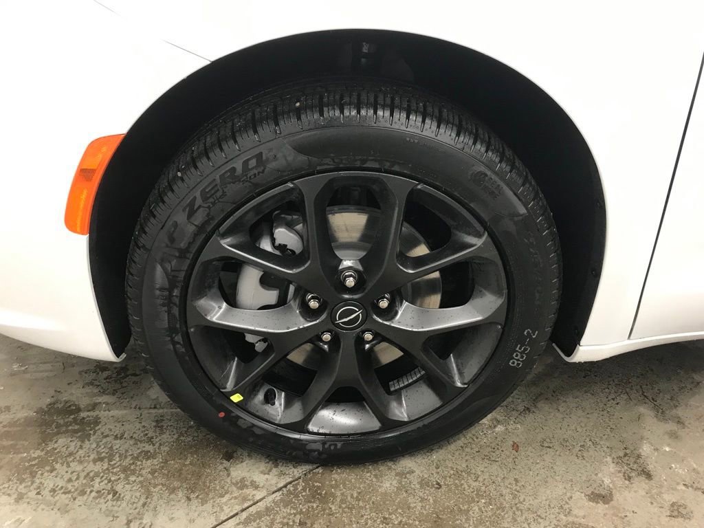 New 2026 Chrysler Pacifica Select w/ S Appearance Package AWD/4WD image 51