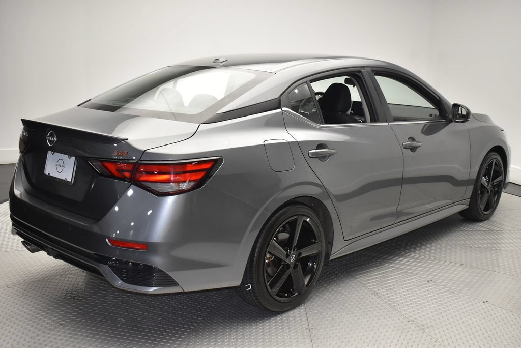 Used 2024 Nissan Sentra SR FWD image 5
