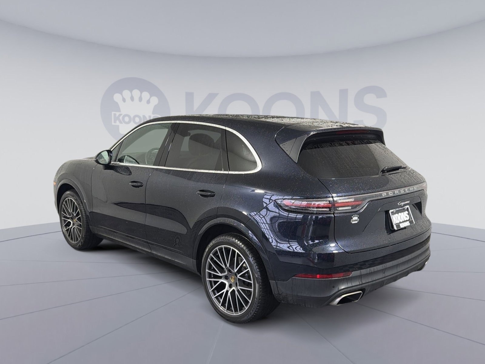Used 2021 Porsche Cayenne image 4
