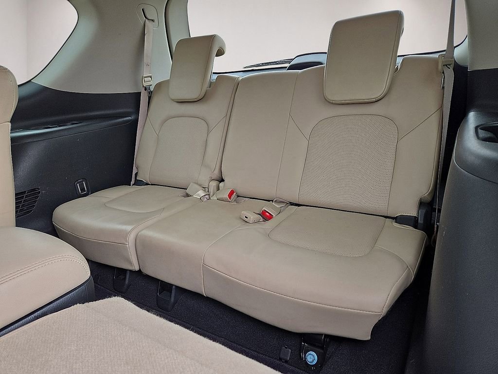 Used 2019 Nissan Armada Platinum w/ Captain's Chairs Package RWD image 17