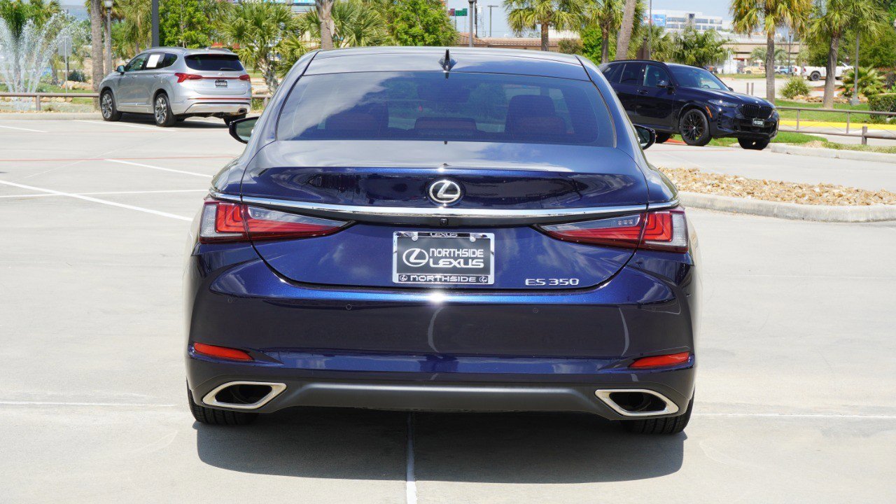 Used 2024 Lexus ES 350 w/ Premium Package image 7