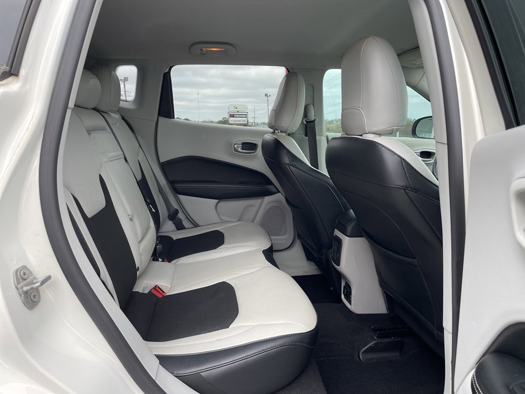 Used 2018 Jeep Compass Latitude w/ Popular Equipment Group image 24