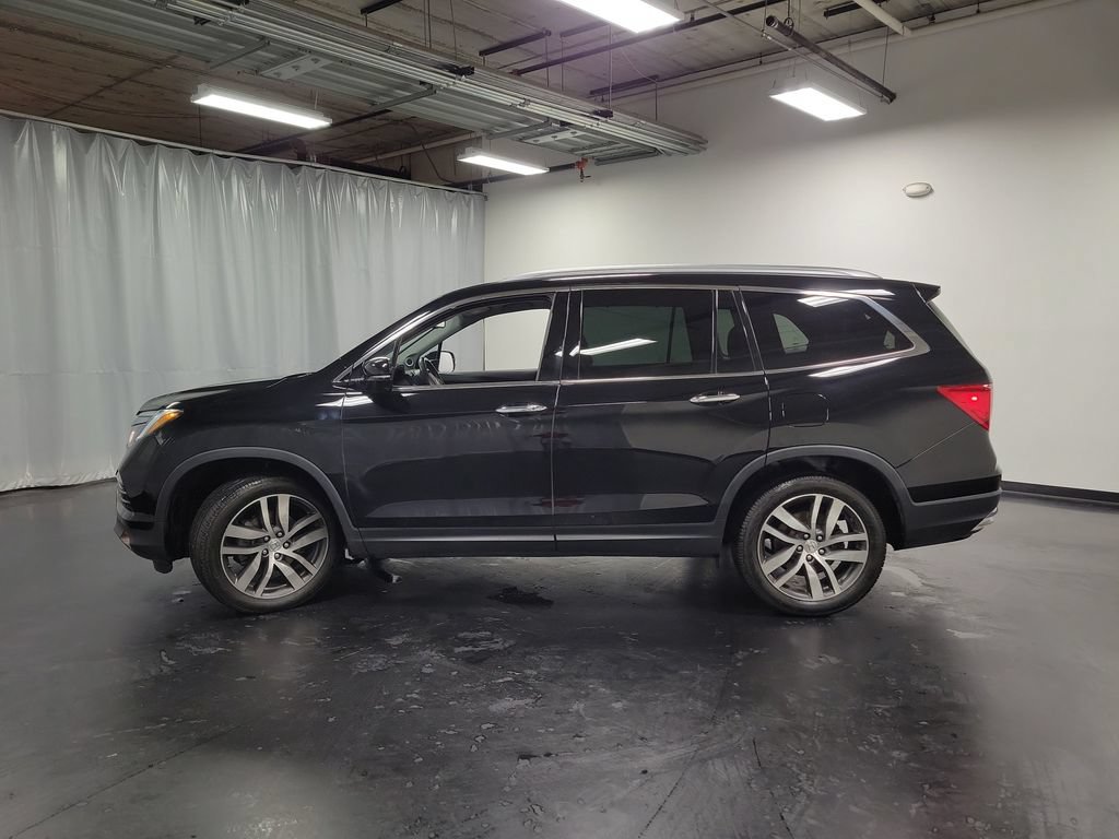 Used 2018 Honda Pilot Touring image 5