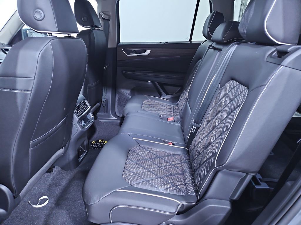 New 2026 Volkswagen Atlas SEL Premium R-Line image 25