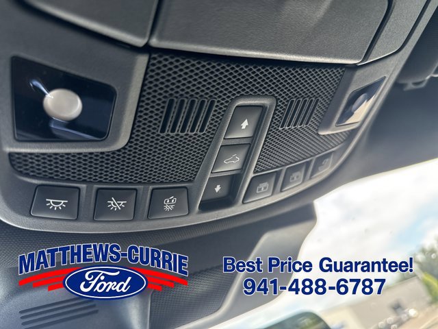 Used 2024 Lincoln Navigator L Reserve AWD/4WD image 24