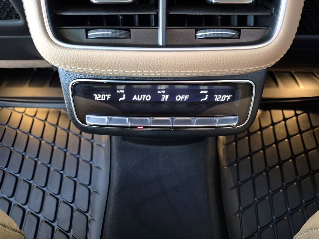 Used 2026 Mercedes-Benz GLS 580 4MATIC image 21