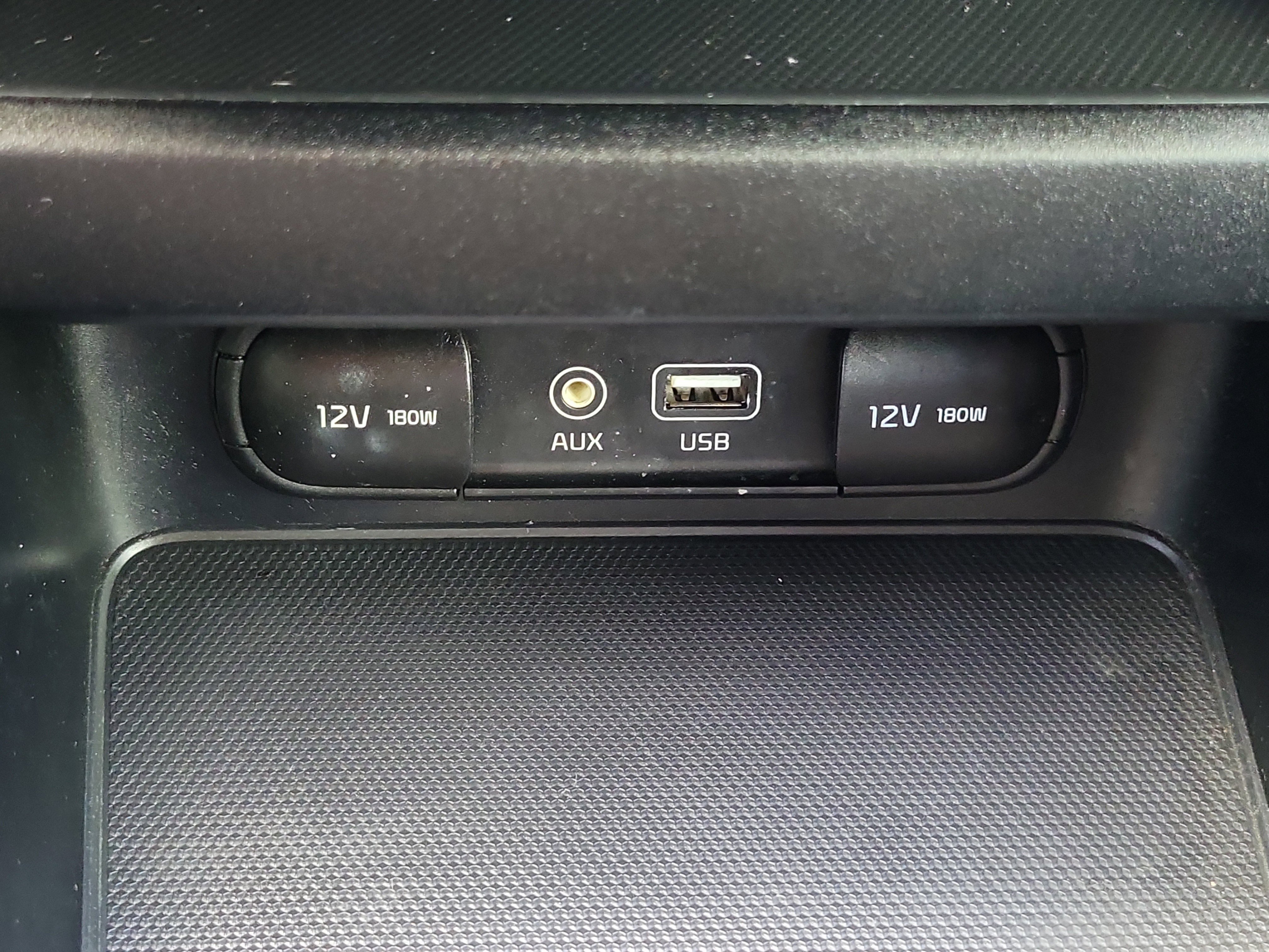 Used 2019 Kia Forte LXS FWD image 27