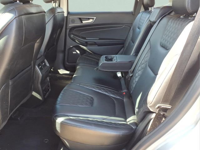 Used 2024 Ford Edge Titanium image 21