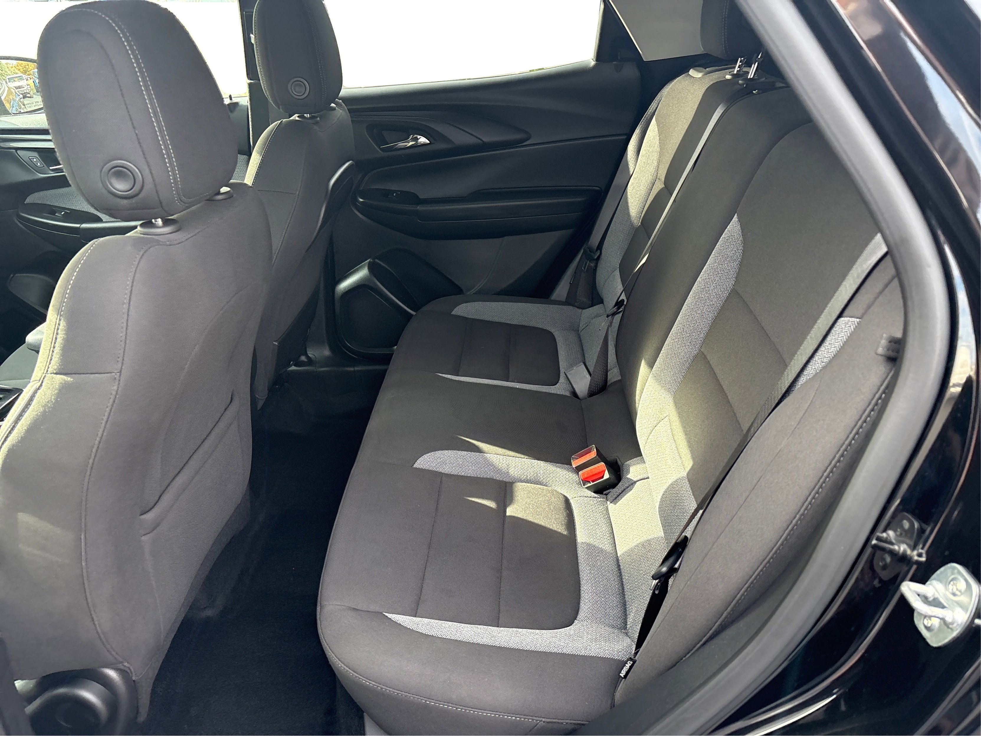 Used 2025 Chevrolet TrailBlazer LT image 10