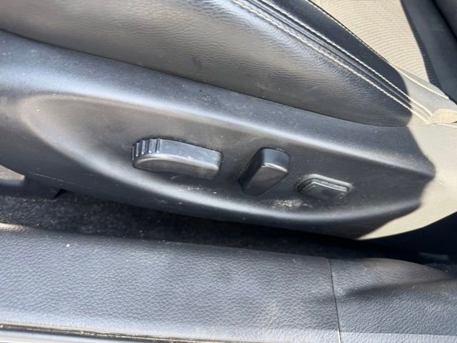 Used 2019 Nissan Maxima 3.5 SV w/ Floor Mat Group FWD image 16