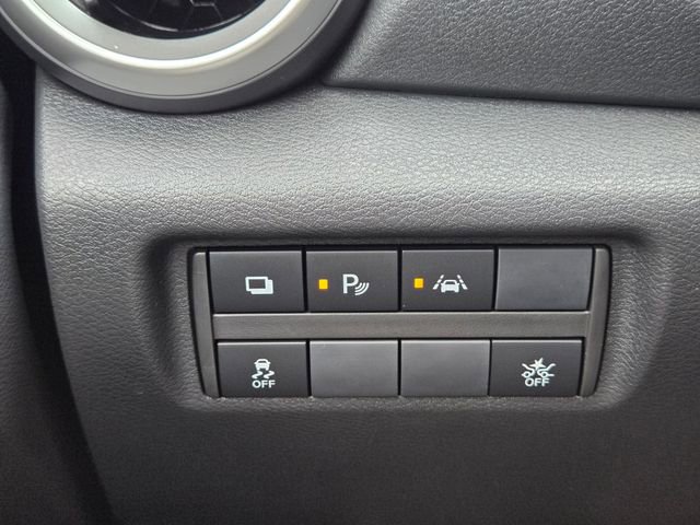 Used 2025 Nissan Versa S w/ Trunk Package image 23