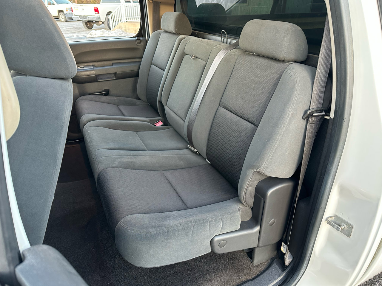 Used 2009 Chevrolet Silverado 2500 LT w/ Suspension Package, Off-Road image 32