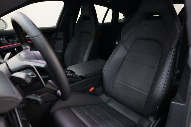 Used 2024 Porsche Panamera 4 image 78